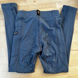 Kerrits youth riding pants like new. Size small.